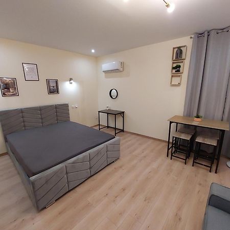 Studio Epernay 25M2 Rez De Chaussee, Ground Floor Eksteriør billede